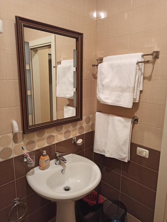 Home Sweet Rental Тирана Экстерьер фото