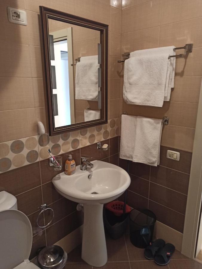 Home Sweet Rental Тирана Экстерьер фото